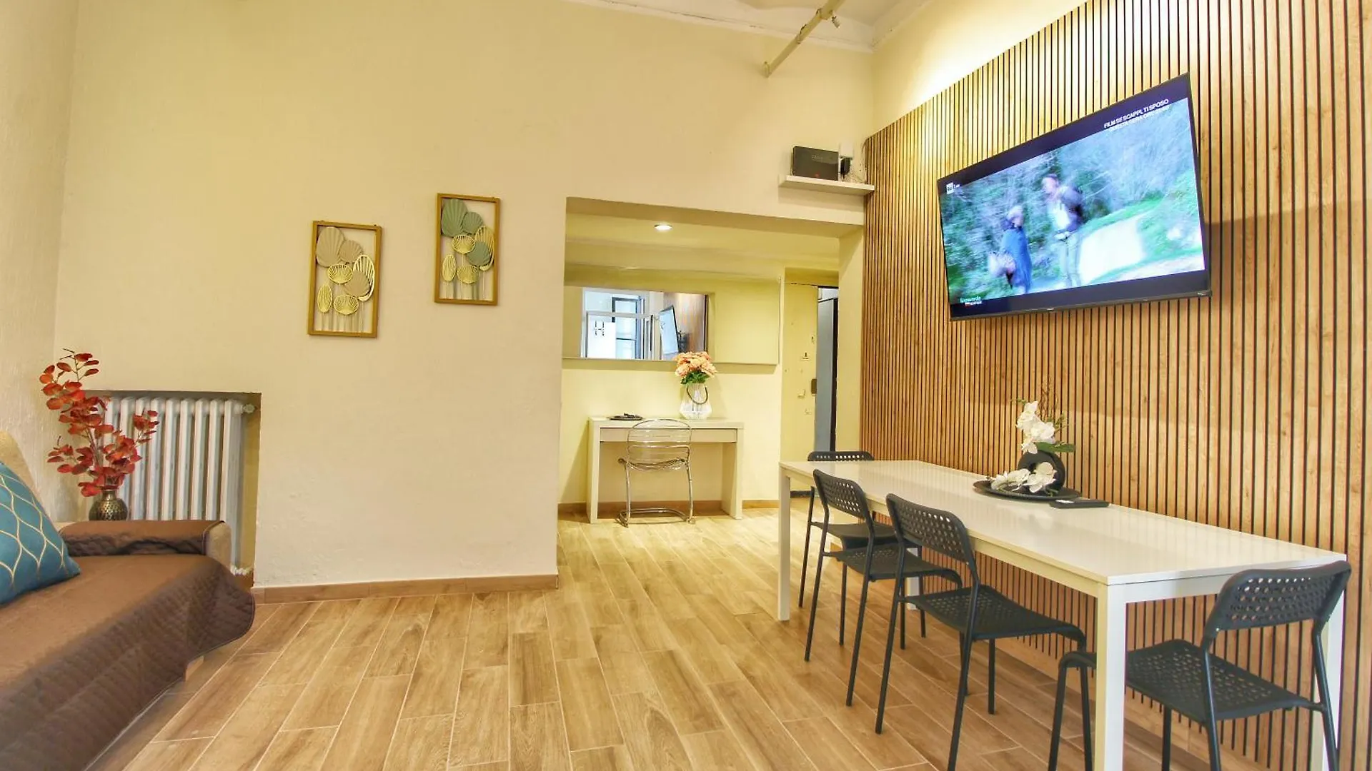 Lovely 2 Bedroom Apartment By Yourhost Rome Italy